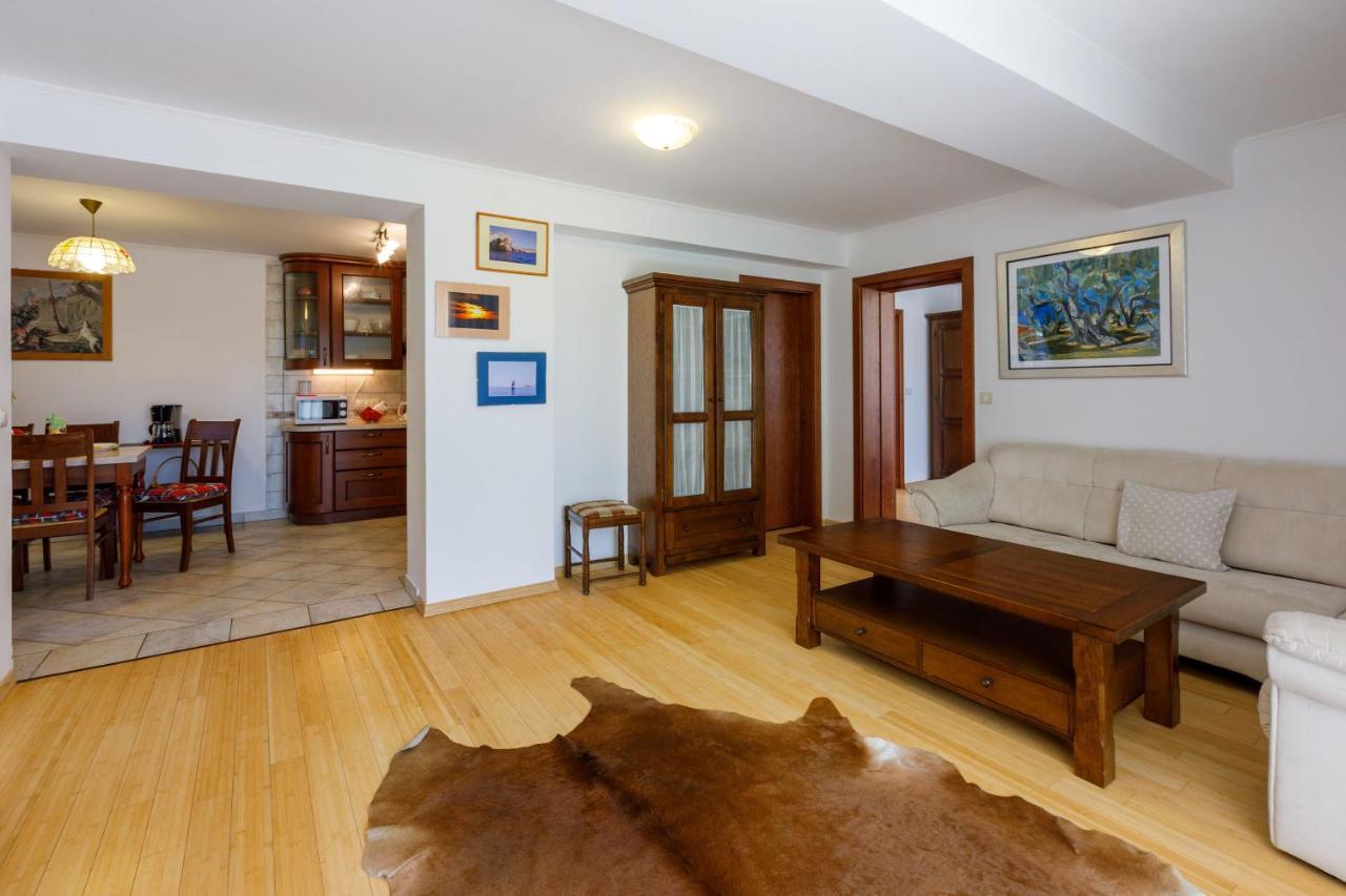 Apartments Robic Selce Exterior foto